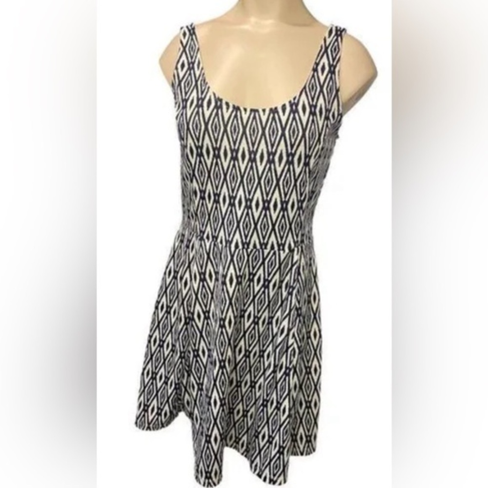 H&M goth whimsy black and white geometric cotton dress